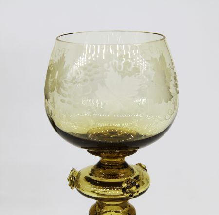 IMG_8890 Набор из 4 бокалов-рёмеров "С резьбой виноградных листьев". Германия, Европа ХХ в.