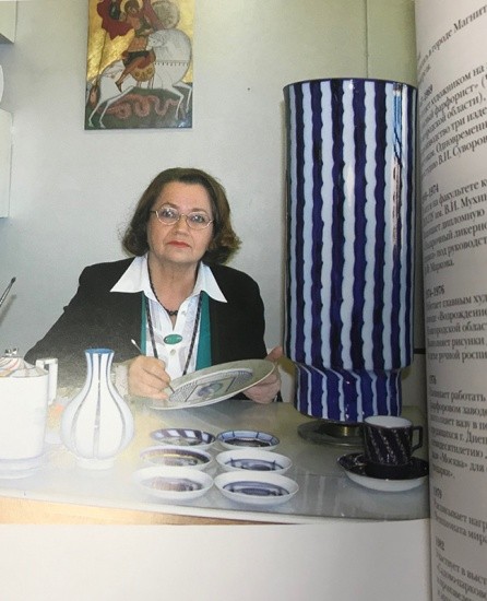 f_catalog_content_6509_6 Путешествие в пространстве фарфора. Каталог выставки. Государственный эрмитаж Ломоносовский фарфоровый завод.