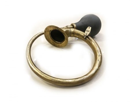f_catalog_content_5745_2 Клаксон ретроавтомобиля пневматический. Германия, начало ХХ в.