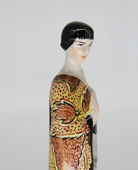 f_catalog_content_7444_3 Анна Ахматова. Императорский фарфоровый завод (ИФЗ). Модель 1924 г.