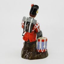 Барабанщик / Drummer Boy. Англия, Royal Doulton 1975 г.