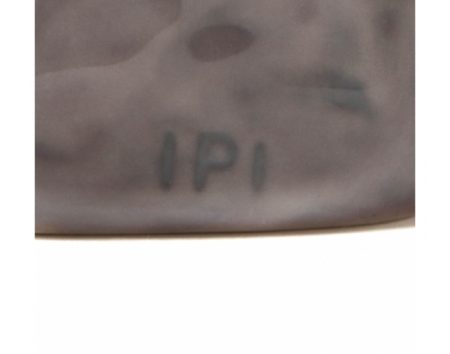 f_catalog_content_8586_5 Мальчик сидит на камне. Bing & Grondahl. Копенгаген. Дания