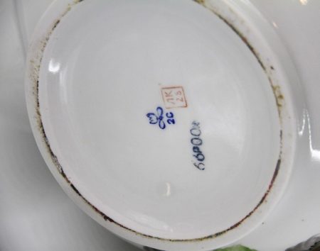 f_catalog_content_8891_6 Чайник большой с цветочной росписью. Владивостокский фарфоровый завод 1981–1991 гг.