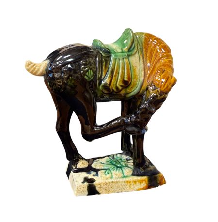 Конь боевой. Керамика "Тан Санкай". АТР, Китай, середина ХХ в.