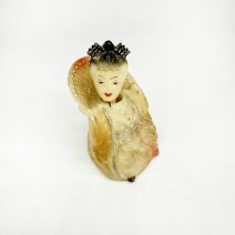 Статуэтка Девушка с "качающейся" головой. Китай 1950-1970 гг.
