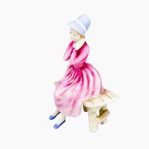 Девушка-мечтательница / Young Dreams. Мануфактура Royal Doulton, Англия 1988-1992 гг.