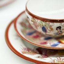 Чайное трио "Девушки в винограднике" с литофанией. Япония 1950-е гг.