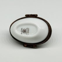 Шкатулка мини (таблетница) с изображением ангелов. Reutter Porzellan. Германия, конец XX в.