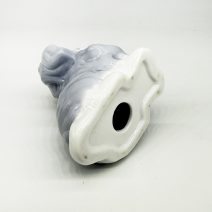 Собака Болонка серая с бантом. Азия, 2000-е гг.