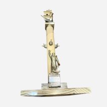 Ростральная колонна Владивостока / Стела. СССР 1960-1970-е гг.