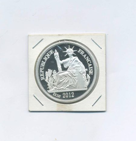 Пиастр 2012 г. Французский Индокитай. Гонконг 2012 г. Монетовидный жетон