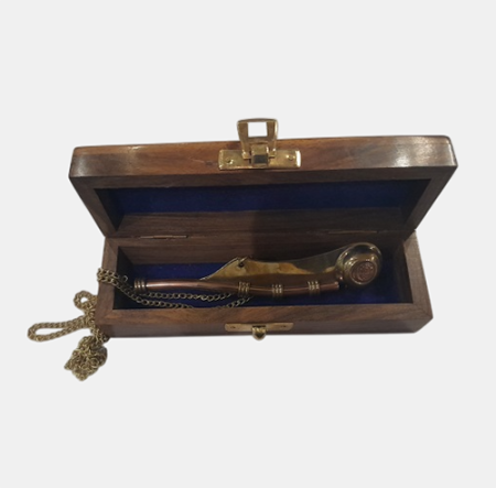 Свисток боцманский на цепочке (дудка). Европа, XX в.