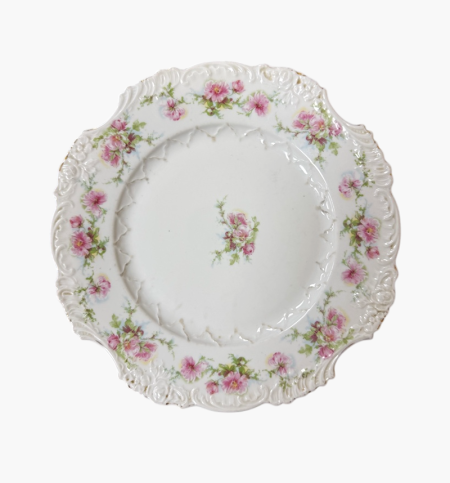 Тарелка сервировочная с фестончатыми краями, выполненная по заказу "Кунст и Альберс". Германия, Мануфактура Hermann Ohme 1904-е гг.
