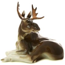 Лось молодой (лежит). Императорский фарфоровый завод (ИФЗ). Россия 2017 г.