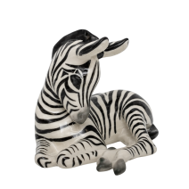 Зебра большая лежит. Ленинградский ФЗ. Автор Веселов П.П. Высота 14,3 см.