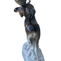 Лось. Автор Воробьев Б.Я. Модель 1951 г. Высота 37 см. Императорский ФЗ. РФ 2019 г.