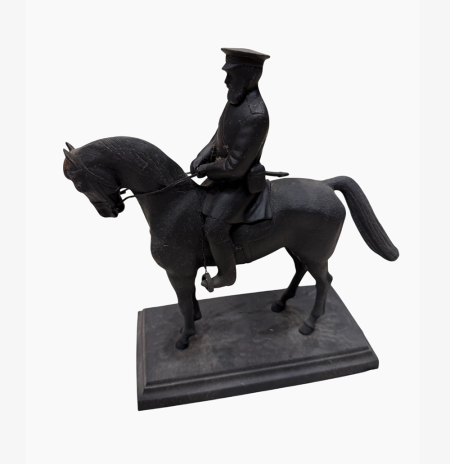 Конный всадник в фуражке. Касли. СССР 1959 г.