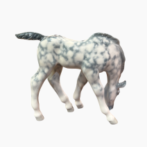 Жеребенок пасущийся "в яблоках". ЛФЗ. СССР 1970-е гг.