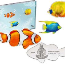 Вануату. Набор 3 монеты 50 вату 2006 г. Тропические рыбы. Серебро 999 пр, цветная эмаль. Вес 93,3 г. Пруф. Акриловый аквариум