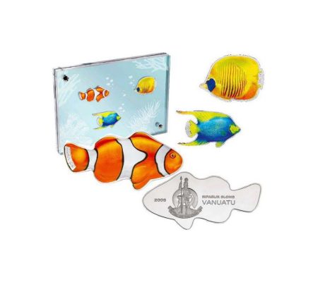 Вануату. Набор 3 монеты 50 вату 2006 г. Тропические рыбы. Серебро 999 пр, цветная эмаль. Вес 93,3 г. Пруф. Акриловый аквариум