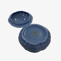 Шкатулка голубая Limoges с цветами. Франция, Лимож. Вторая половина XX в.