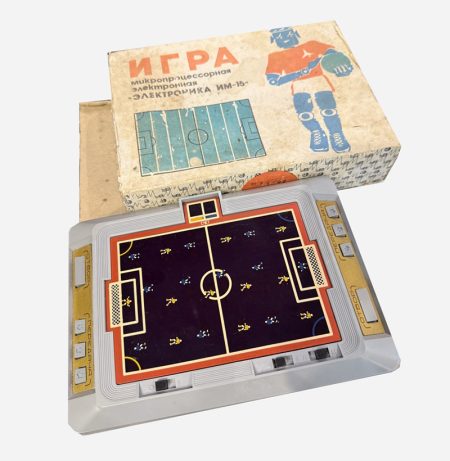 Игра Футбол Электроника ИМ-15 в коробке. Россия 1992 г.